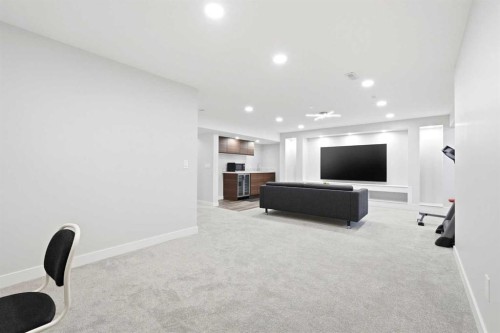 83 Nolanfield Court Nw, Calgary, AB - Indoor
