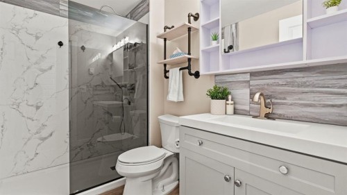 69 Sundown Grove, Cochrane, AB - Indoor Photo Showing Bathroom
