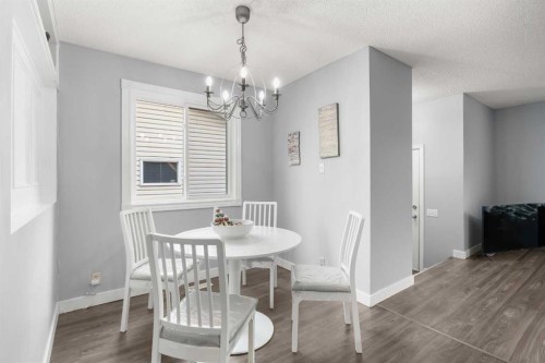 23 Edgedale Road Nw, Calgary, AB - Indoor Photo Showing Dining Room