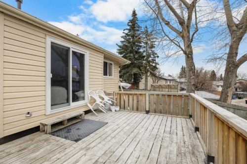 23 Edgedale Road Nw, Calgary, AB - Outdoor With Deck Patio Veranda With Exterior