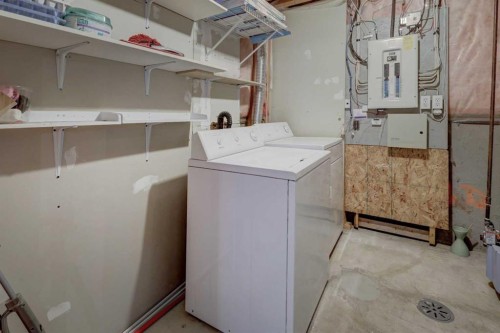 179 Saddlemead Green Ne, Calgary, AB - Indoor Photo Showing Laundry Room