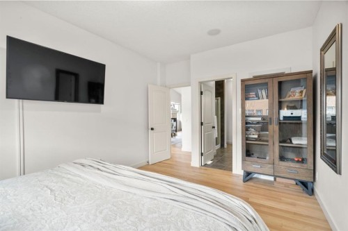 561 Boulder Creek Green Se, Langdon, AB - Indoor Photo Showing Bedroom