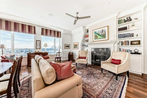 504-211 Quarry Way Se, Calgary, AB - Indoor Photo Showing Living Room
