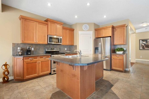 40 Bridleridge Lane Sw, Calgary, AB - Indoor Photo Showing Kitchen With Stainless Steel Kitchen