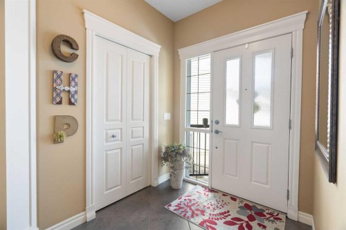 40 Bridleridge Lane Sw, Calgary, AB - Indoor Photo Showing Other Room