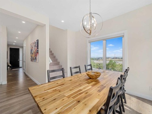 130 Crestridge Common Sw, Calgary, AB - Indoor Photo Showing Dining Room