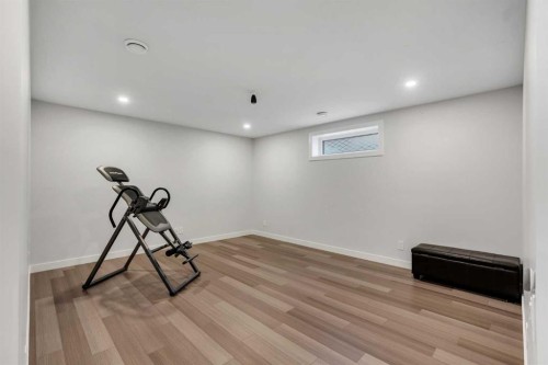 143 Cranfield Circle Se, Calgary, AB - Indoor
