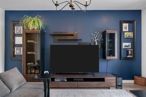 143 Cranfield Circle Se, Calgary, AB - Indoor