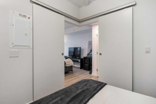 608-123 4 Street Ne, Calgary, AB - Indoor Photo Showing Bedroom