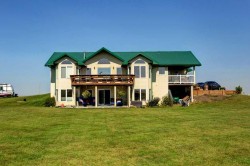 642243 72 Street EASTRural Foothills County, AB T0L 0P0