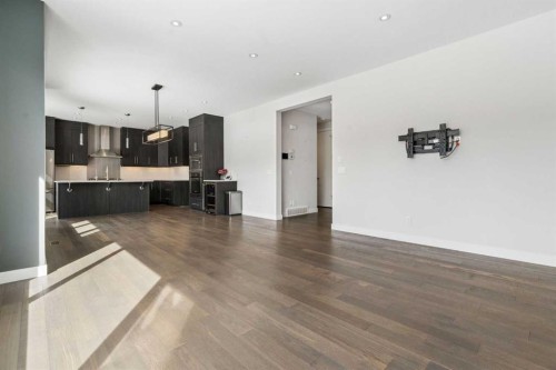120 Aspen Dale Way Sw, Calgary, AB - Indoor