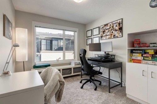 212 Crestbrook Common Sw, Calgary, AB - Indoor Photo Showing Office