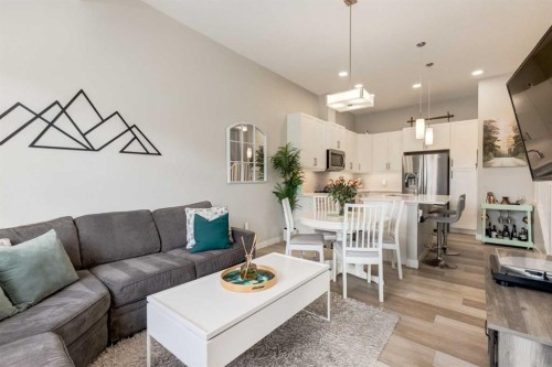 212 Crestbrook Common Sw, Calgary, AB - Indoor Photo Showing Living Room