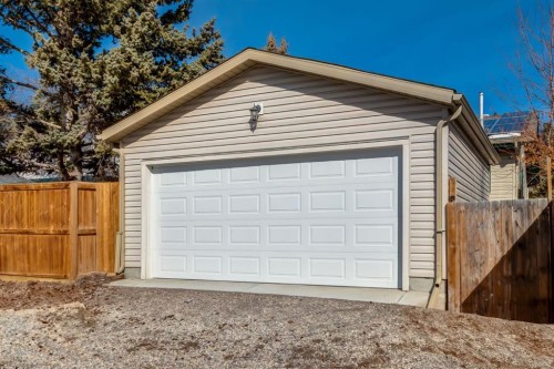 3 Woodglen Crescent Sw, Calgary, AB - Outdoor