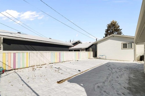 523 Athlone Road Se, Calgary, AB - Outdoor