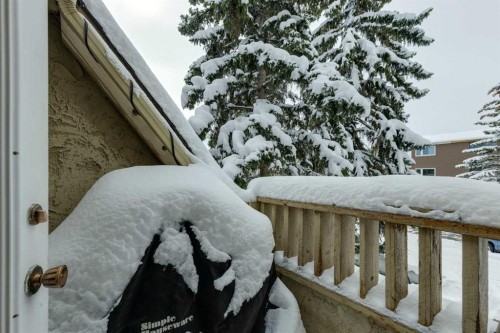 1414 Ranchlands Road Nw, Calgary, AB - Outdoor