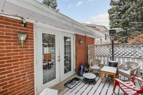 628 Seymour Avenue Sw, Calgary, AB - Outdoor With Exterior