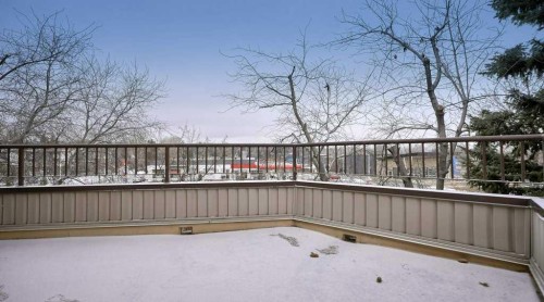 324-2425 90 Avenue Sw, Calgary, AB - Outdoor