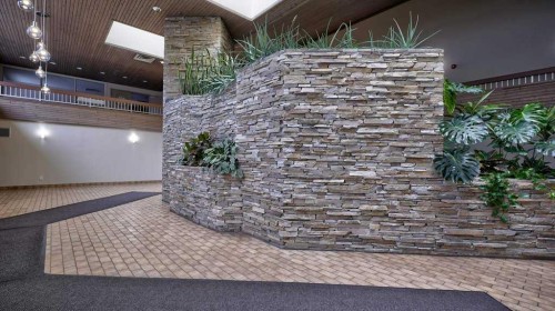 324-2425 90 Avenue Sw, Calgary, AB - Outdoor