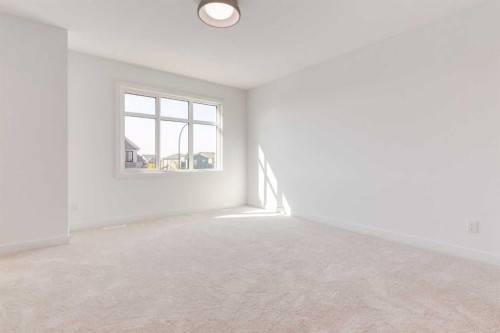 454 River Avenue, Cochrane, AB - Indoor Photo Showing Other Room