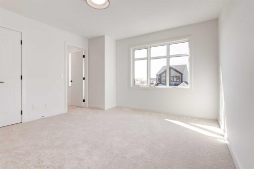 454 River Avenue, Cochrane, AB - Indoor Photo Showing Other Room