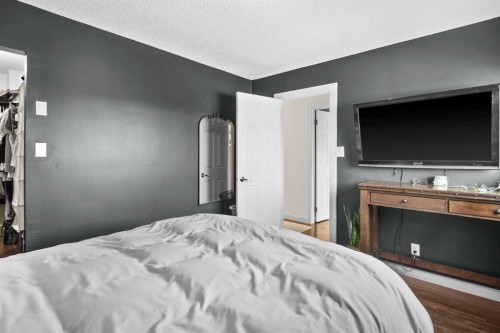 66 Elston Place Se, Airdrie, AB - Indoor Photo Showing Bedroom