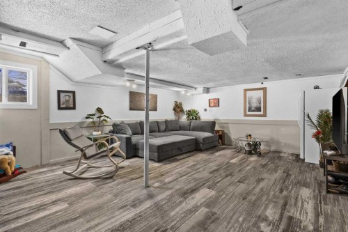 66 Elston Place Se, Airdrie, AB - Indoor