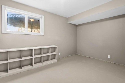 66 Elston Place Se, Airdrie, AB - Indoor Photo Showing Other Room