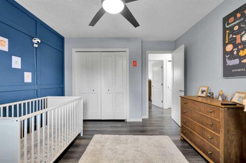 6584 Dalrymple Way Nw, Calgary, AB - Indoor Photo Showing Bedroom