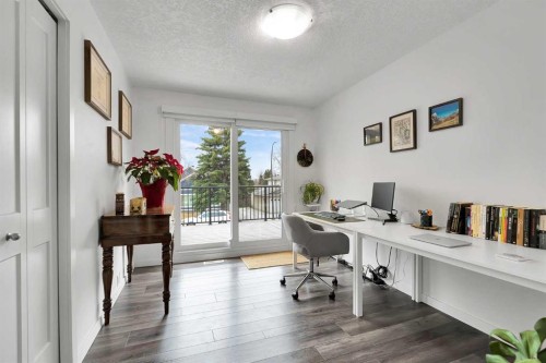 6584 Dalrymple Way Nw, Calgary, AB - Indoor Photo Showing Office