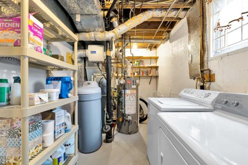 6584 Dalrymple Way Nw, Calgary, AB - Indoor Photo Showing Laundry Room