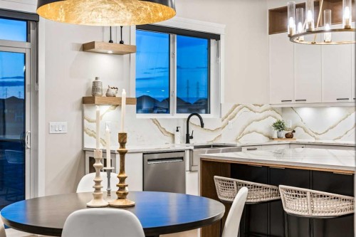 112 South Shore View, Chestermere, AB - Indoor Photo Showing Dining Room