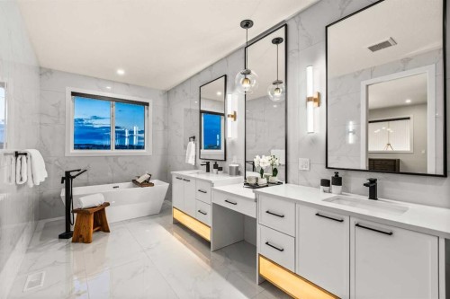 112 South Shore View, Chestermere, AB - Indoor Photo Showing Bathroom