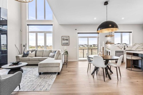 112 South Shore View, Chestermere, AB - Indoor Photo Showing Living Room