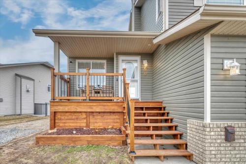 90 Parklane Drive, Strathmore, AB - Outdoor With Deck Patio Veranda With Exterior