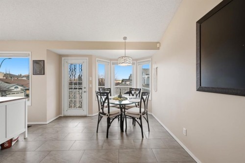 10205 Hidden Valley Drive Nw, Calgary, AB - Indoor Photo Showing Dining Room