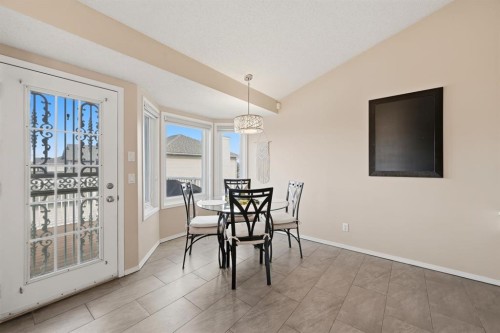10205 Hidden Valley Drive Nw, Calgary, AB - Indoor Photo Showing Dining Room