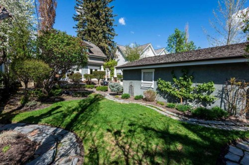 1712 25 Street Sw, Calgary, AB - Outdoor