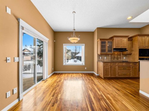 157 Valley Creek Place Nw, Calgary, AB - Indoor Photo Showing Kitchen