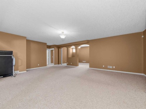 157 Valley Creek Place Nw, Calgary, AB - Indoor Photo Showing Other Room