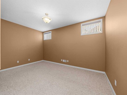 157 Valley Creek Place Nw, Calgary, AB - Indoor Photo Showing Other Room