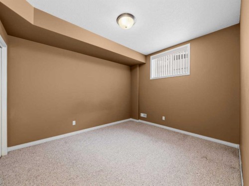 157 Valley Creek Place Nw, Calgary, AB - Indoor Photo Showing Other Room