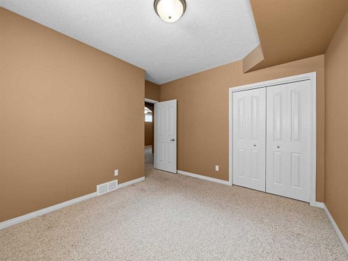 157 Valley Creek Place Nw, Calgary, AB - Indoor Photo Showing Other Room