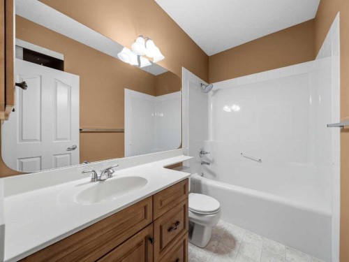 157 Valley Creek Place Nw, Calgary, AB - Indoor Photo Showing Bathroom