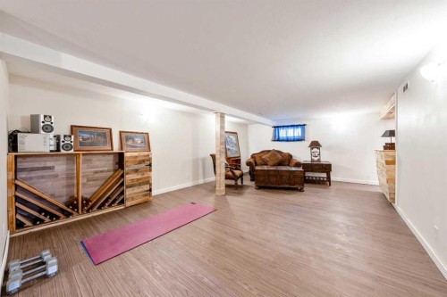 124 Lynnwood Drive Se, Calgary, AB - Indoor