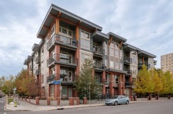 424-305 18 Avenue SW Calgary, AB T2S 3H1