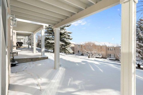 100 Hamptons Link Nw, Calgary, AB - Outdoor
