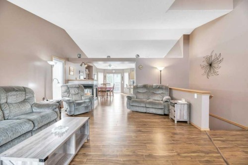 141 West Creek Crescent, Chestermere, AB - Indoor Photo Showing Living Room