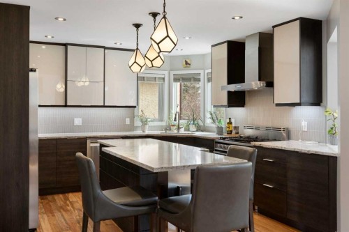 106 Shawnee Place Sw, Calgary, AB - Indoor