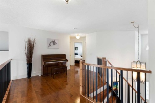 106 Shawnee Place Sw, Calgary, AB - Indoor Photo Showing Other Room